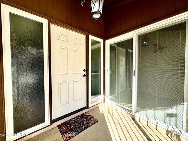 4847 N Vía Entrada, Tucson, AZ 85718