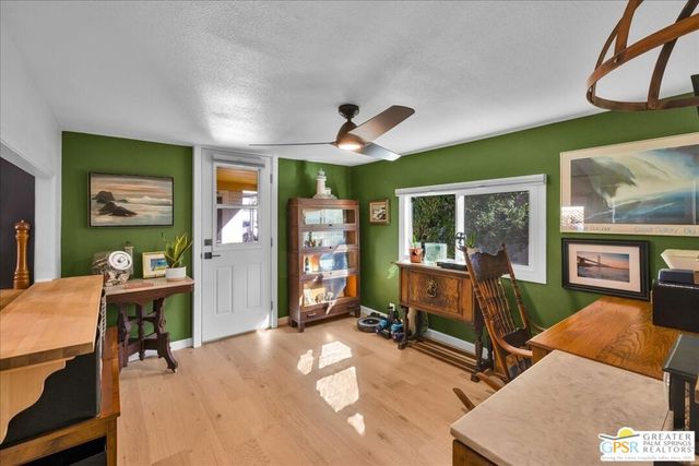 155 Laguna, Palm Springs, CA 92264