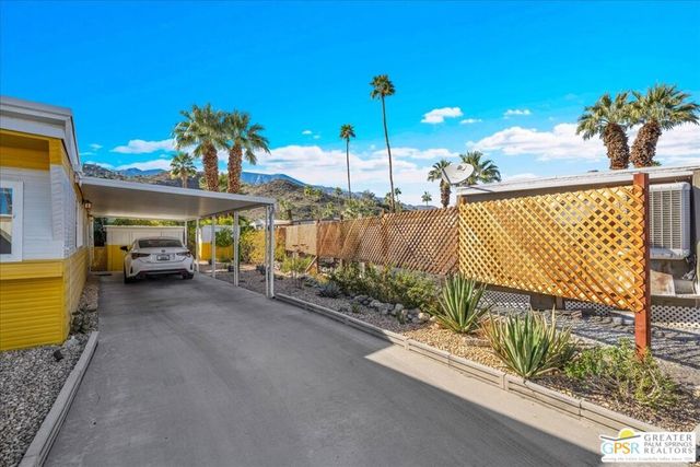 155 Laguna, Palm Springs, CA 92264