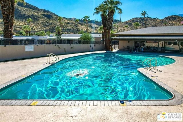 155 Laguna, Palm Springs, CA 92264