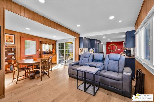 155 Laguna, Palm Springs, CA 92264