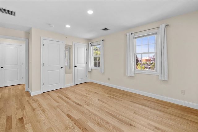 57 Dedham Ave 201, Needham, MA 02492