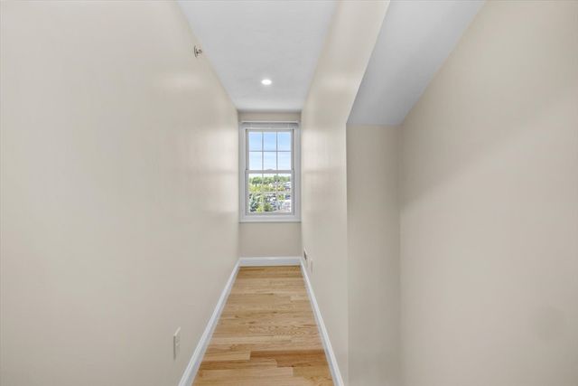 57 Dedham Ave 201, Needham, MA 02492