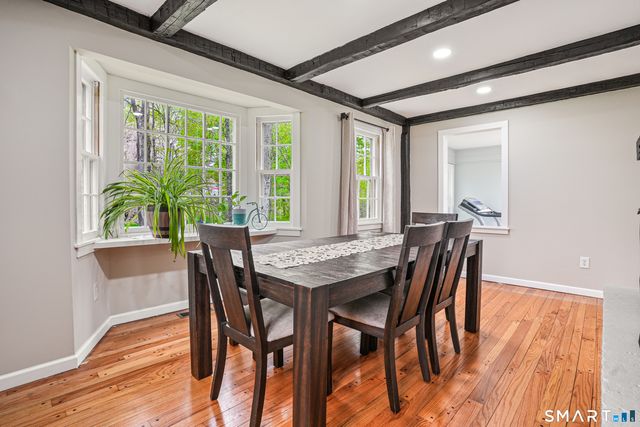 6 Winding Road, Brookfield, CT 06804