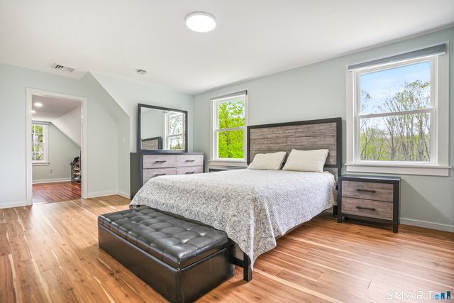 6 Winding Road, Brookfield, CT 06804