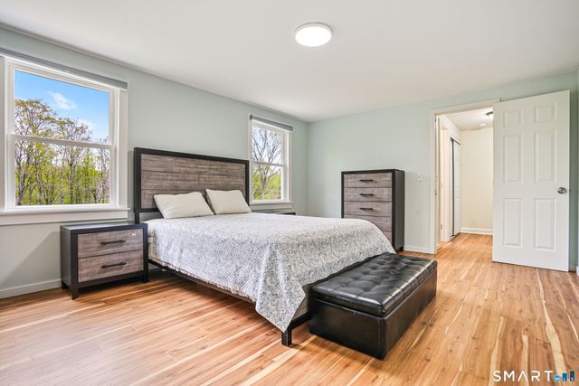 6 Winding Road, Brookfield, CT 06804