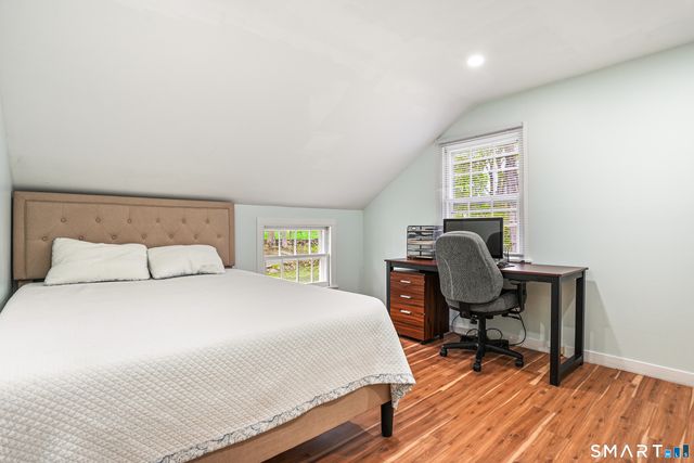 6 Winding Road, Brookfield, CT 06804