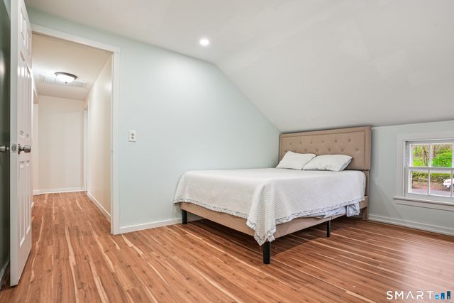 6 Winding Road, Brookfield, CT 06804