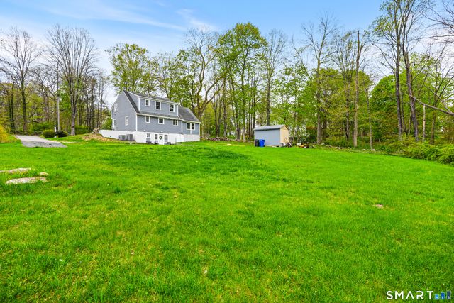 6 Winding Road, Brookfield, CT 06804