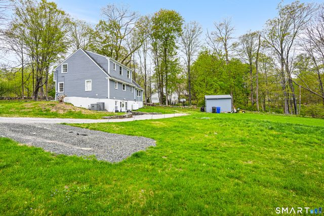 6 Winding Road, Brookfield, CT 06804
