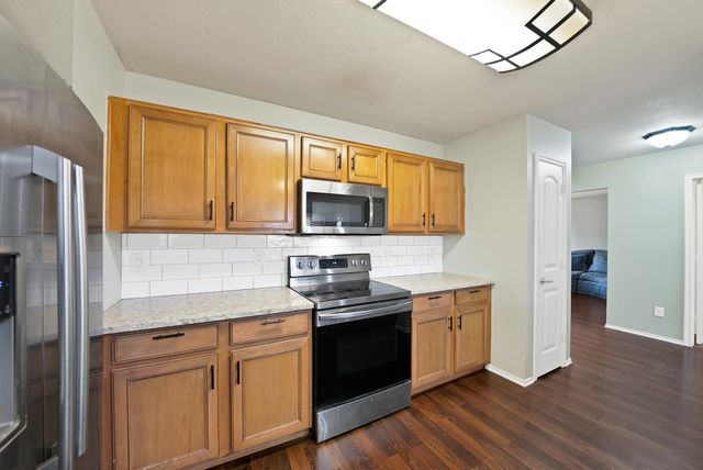 2008 Woodhurst Trail, Heartland, TX 75126