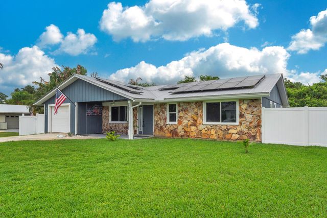 6145 SE Audubon Lane, Hobe Sound, FL 33455