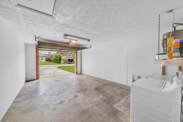 6145 SE Audubon Lane, Hobe Sound, FL 33455