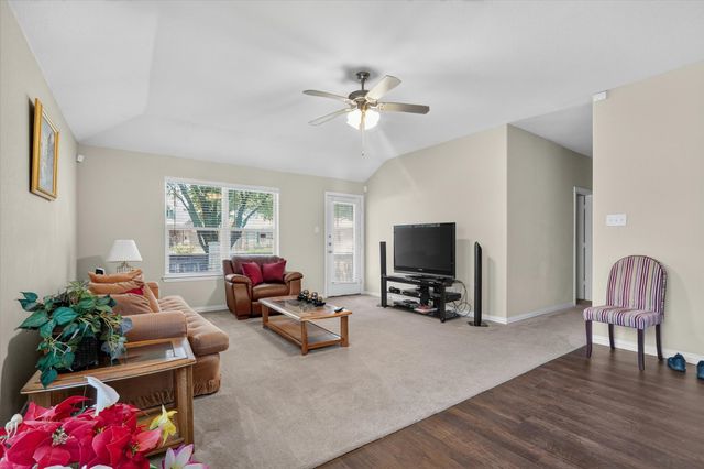 5104 Chatfield Place, Arlington, TX 76017