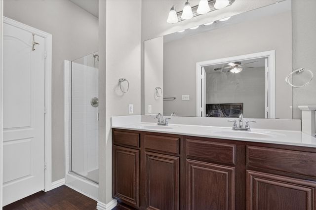 5104 Chatfield Place, Arlington, TX 76017