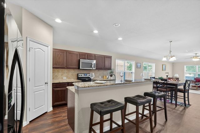 5104 Chatfield Place, Arlington, TX 76017
