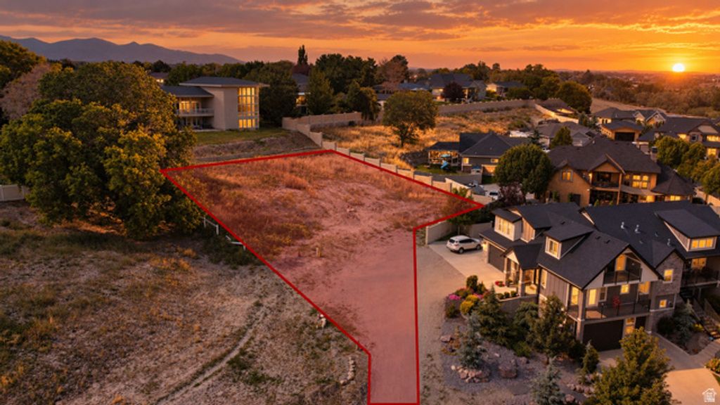 10254 S Jordan Creek Dr Unit 2, South Jordan, UT 84095