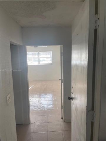 9711 Caribbean Blvd, Cutler Bay, FL 33189