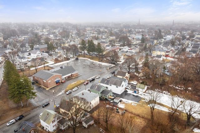 202 Coburn Street, Lowell, MA 01852
