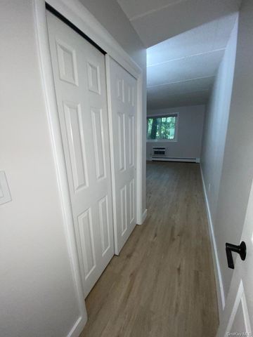 85 N Middletown Road A4, Nanuet, NY 10954
