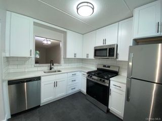 85 N Middletown Road A4, Nanuet, NY 10954