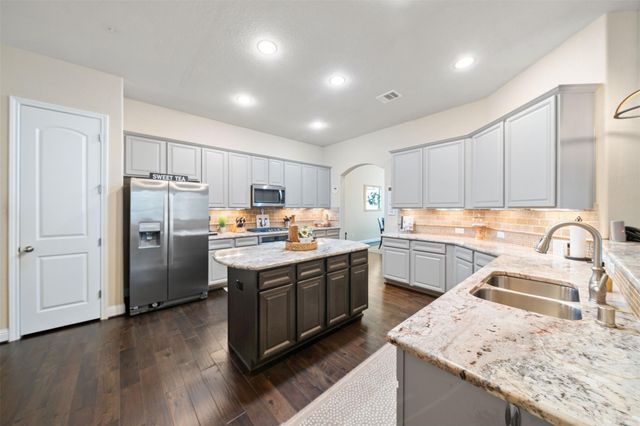 17507 Wheat Farm Lane, Hockley, TX 77447