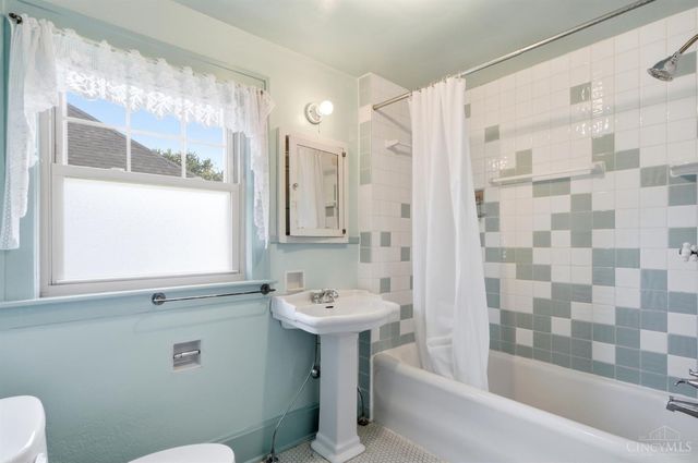 111 N Sutphin Street, Middletown, OH 45042