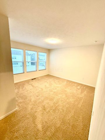 1916 Pomodoro Drive, Hilliard, OH 43026