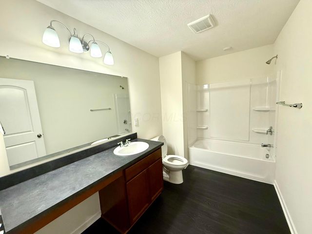 1916 Pomodoro Drive, Hilliard, OH 43026