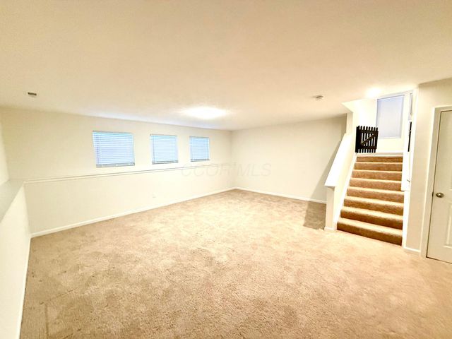 1916 Pomodoro Drive, Hilliard, OH 43026