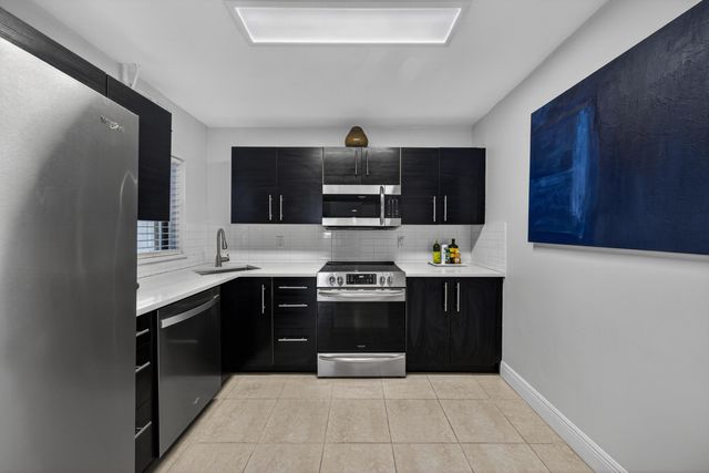 8565 W Boca Glades Blvd W C, Boca Raton, FL 33434