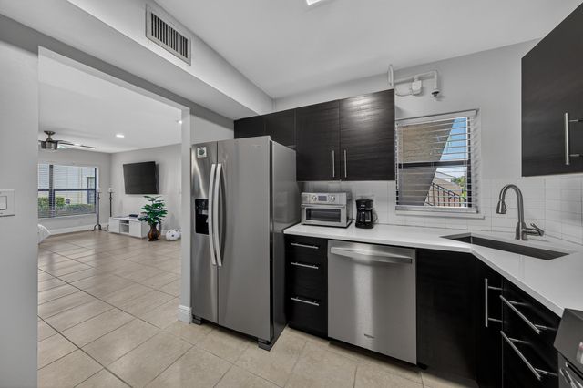 8565 W Boca Glades Blvd W C, Boca Raton, FL 33434