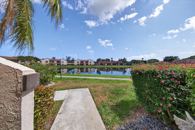 8565 W Boca Glades Blvd W C, Boca Raton, FL 33434