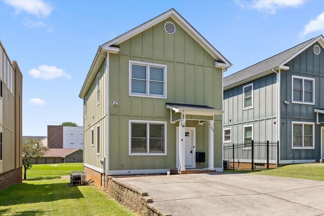 909 Wall Street, Chattanooga, TN 37403