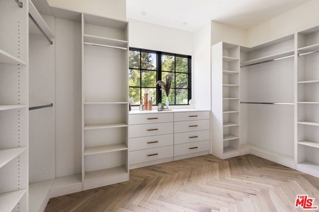 4624 Balboa Avenue, Encino (los Angeles), CA 91316