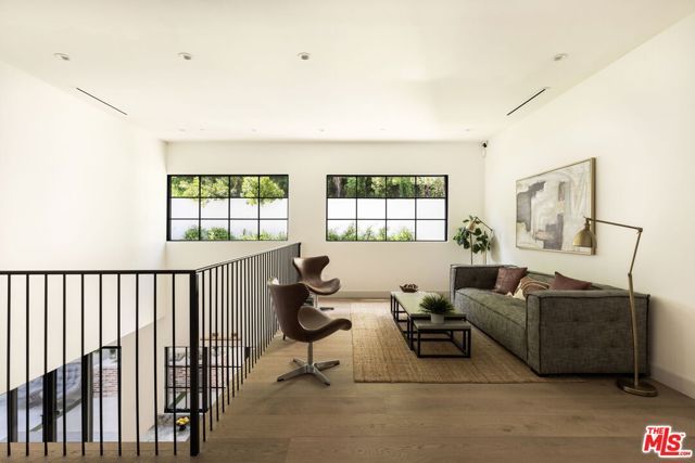 4624 Balboa Avenue, Encino (los Angeles), CA 91316