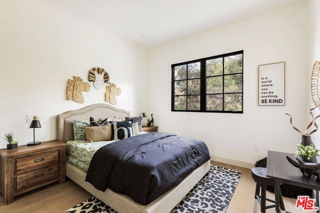 4624 Balboa Avenue, Encino (los Angeles), CA 91316