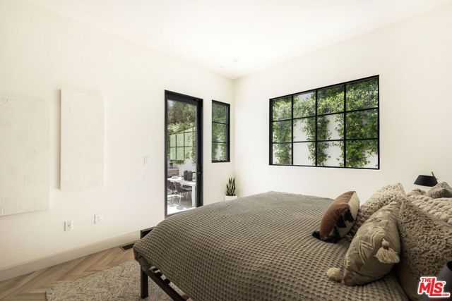 4624 Balboa Avenue, Encino (los Angeles), CA 91316