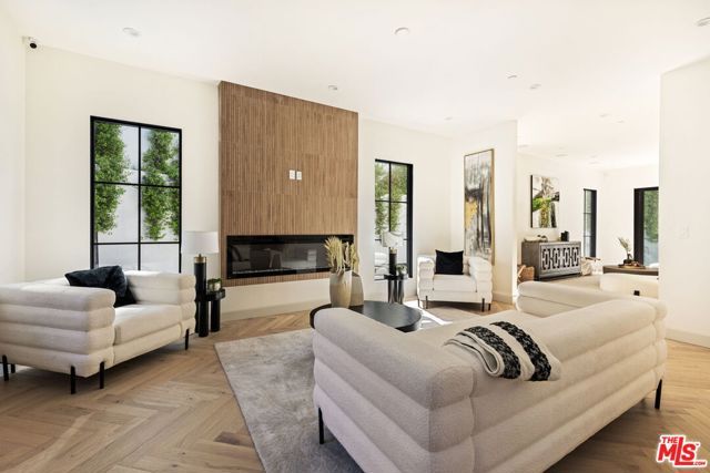4624 Balboa Avenue, Encino (los Angeles), CA 91316