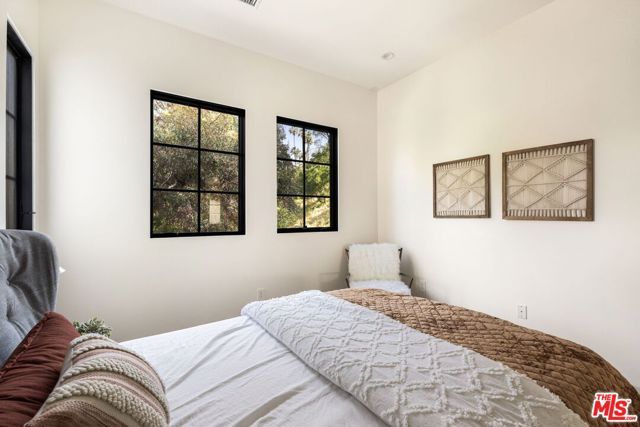 4624 Balboa Avenue, Encino (los Angeles), CA 91316