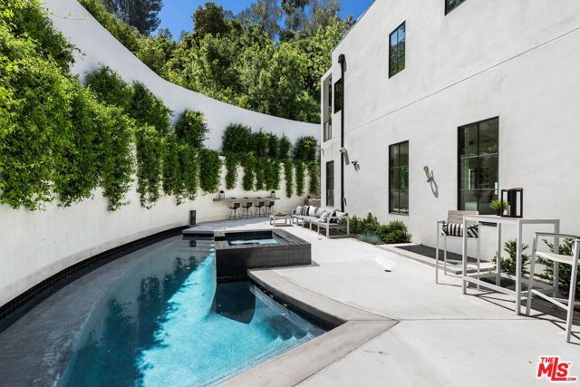 4624 Balboa Avenue, Encino (los Angeles), CA 91316