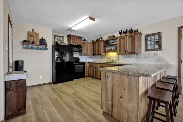 172 Little Dove, Livingston, TX 77351