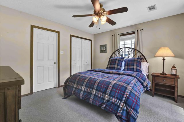 172 Little Dove, Livingston, TX 77351