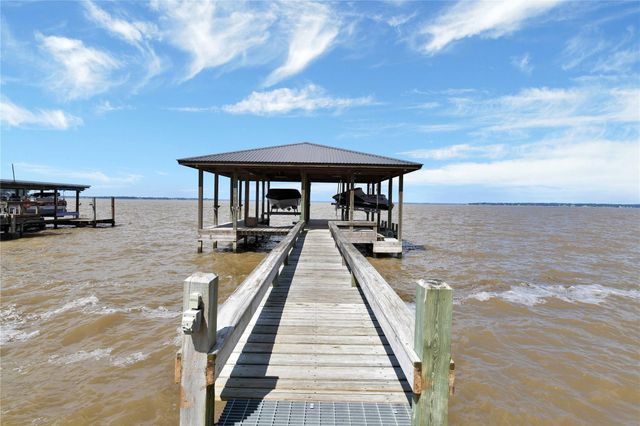 172 Little Dove, Livingston, TX 77351