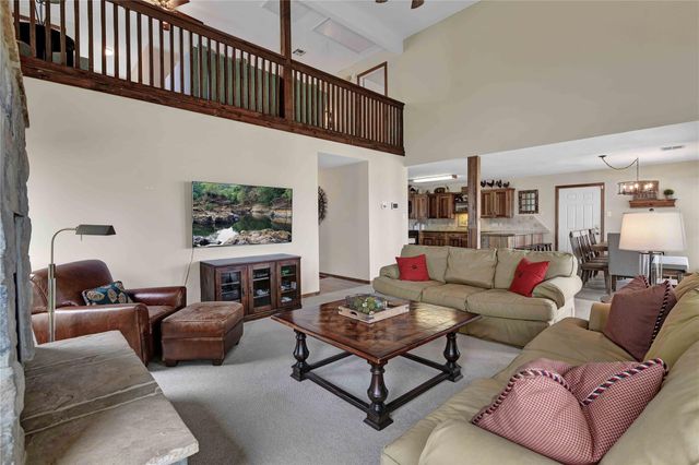 172 Little Dove, Livingston, TX 77351