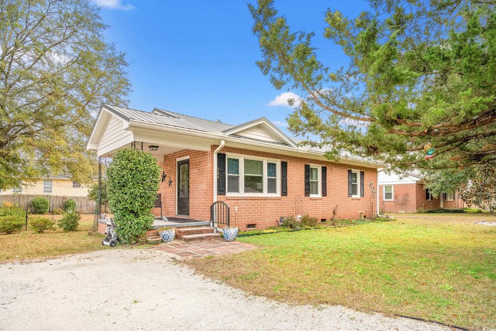 324 Edgewood Circle, Conway, SC 29527