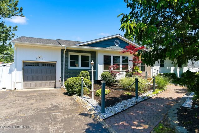 745 Midstreams Road, Brick, NJ 08724