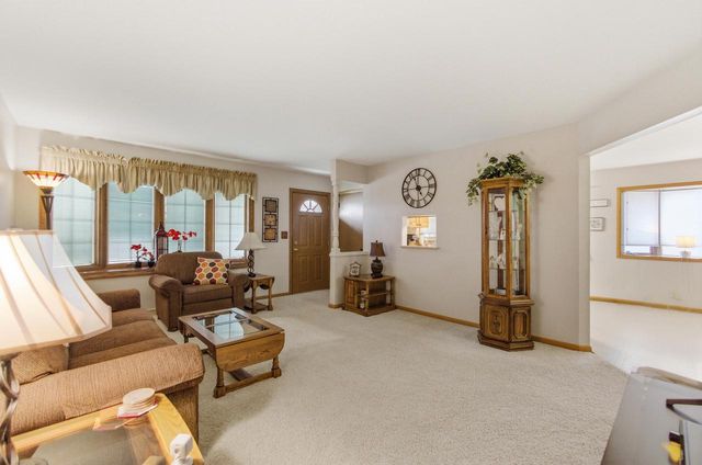 4961 24th STREET, Milwaukee, WI 53221