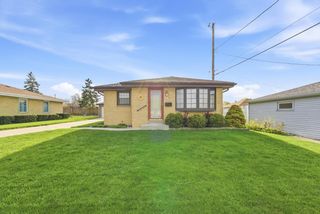 4961 24th STREET, Milwaukee, WI 53221