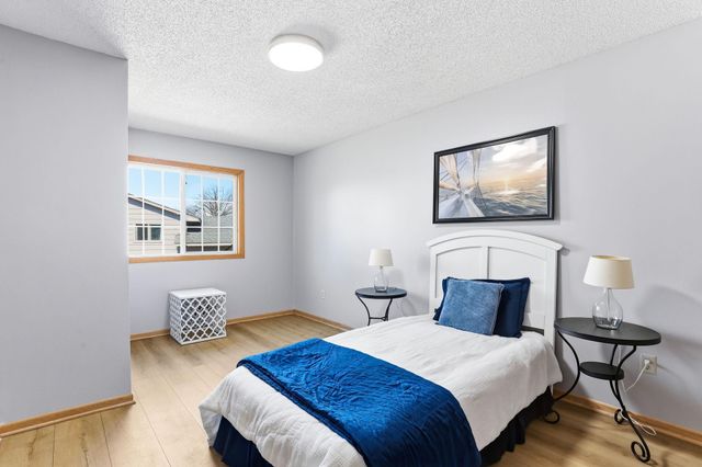 11874 Jonquil Street NW, Coon Rapids, MN 55433